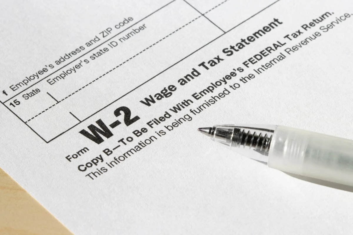 How to Make a W2 From Paystub