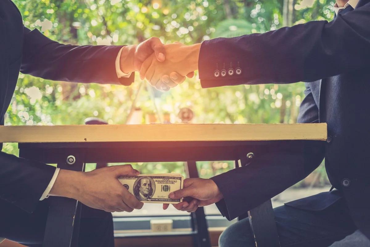 How to Get a Paycheck Stub If You Work Under the Table